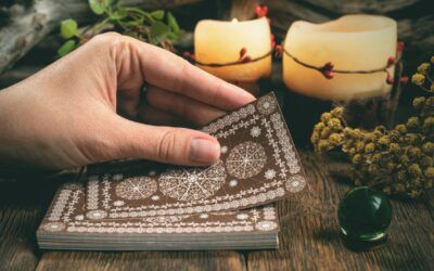 Qué puedes descubrir en una sesión de tarot consciente